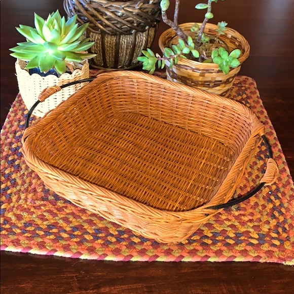 Other - Square wicker basket with handles